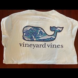 Vineyard Vines men’s shirt size Small